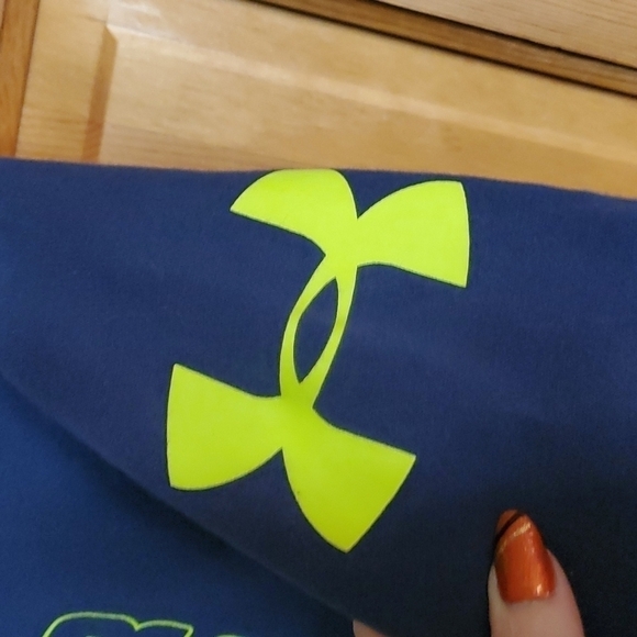 Under Armour‎ Loose Vibrant Logo Blue & Yellow Sz. S/P Hoodie with Pockets - Picture 4 of 10